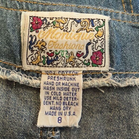 VINTAGE Soft Blue Jean Vest, Floral, Pearl Buttons - Picture 3 of 5